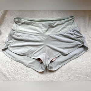 Speed Up 2.5” Inseam LuluLemon Shorts in Mint